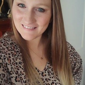 Meet your Posher, Stacy